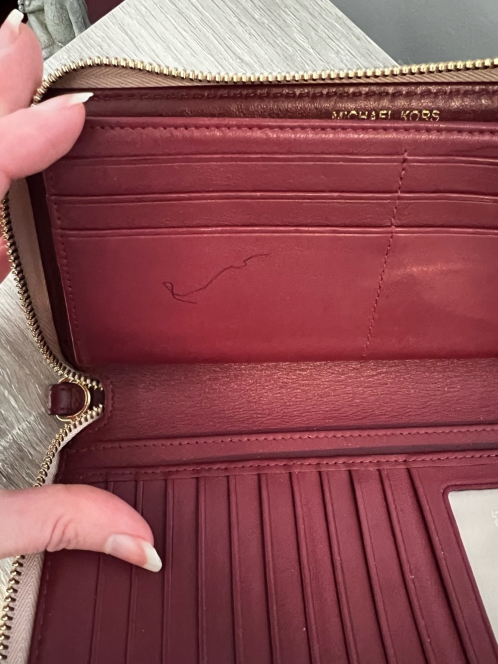 Michael Kors Blush Pink Floral Zip Wallet with Gold Logo - Picture 5 of 6